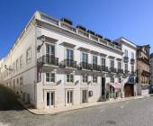 Signature Portugal | Among the Whitewashed Hills