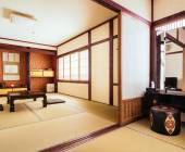 Signature Japan | Through Temples & Time