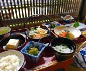 Signature Japan | Through Temples & Time