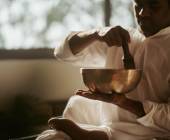 Signature Nepal & Bhutan | Peaks & Prayer Flags