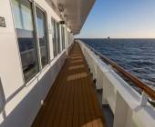 Scotland to Spitsbergen: Puffins, Sea Ice and Wildlife