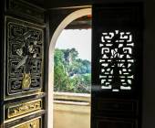 Signature Vietnam | In Fabric & Folklore