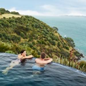 Enchanting Travels New Zealand Tours Waiheke-Island-Auckland-Matt-Crawford