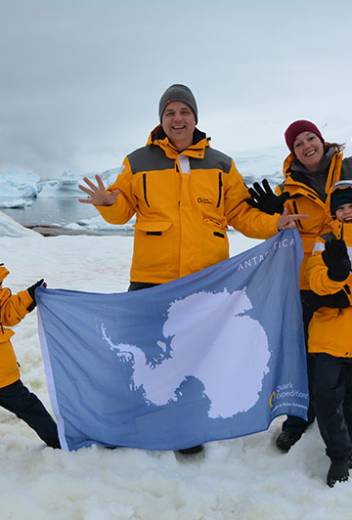 What to Expect on Your Extreme Camping Trip in Antarctica