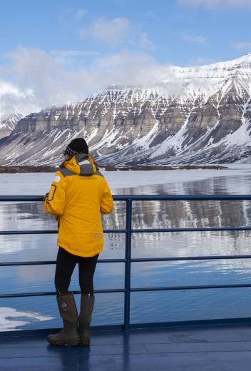 Top 10 Reasons to Visit the Arctic