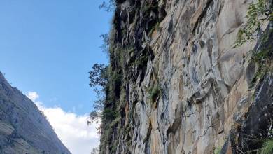 Manaslu Circuit Trek