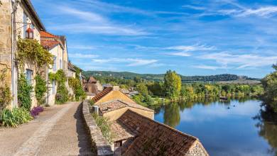 Dordogne Valleys and Villages Cycling