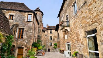 Canoeing on the Dordogne