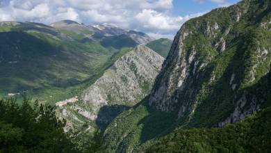 Italian Apennines: Walks & Wildlife