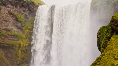 Iceland Circumnavigation: Helicopters, Glaciers and Volcanoes