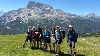 Classic Dolomites Hikes – Premium Adventure