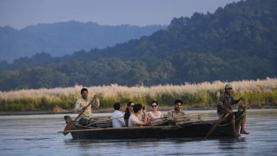 Barahi Jungle Lodge Rapti River Boat Safari