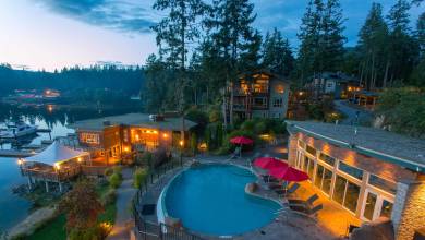 Walk & Paddle Canada’s Sunshine Coast