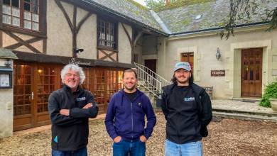 Loire Valley: Walks, Wine & Chateaux