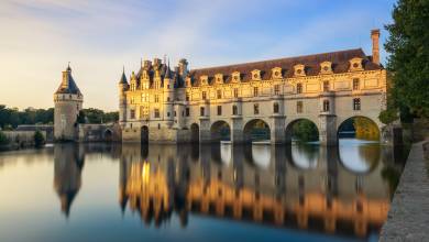 Loire Valley: Walks, Wine & Chateaux