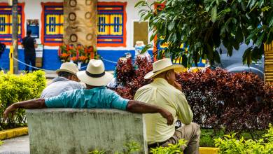 Colombia: Culture, Coffee & Caribbean