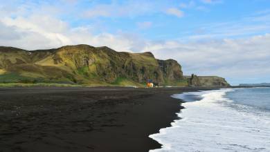 Iceland Circumnavigation: Helicopters, Glaciers and Volcanoes