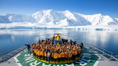 Antarctica by Helicopter: Crossing the Circle and the Peninsula