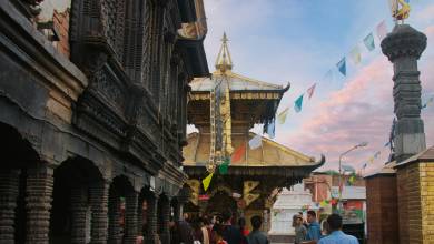 Signature Nepal & Bhutan | Peaks & Prayer Flags