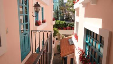 Galapagos Walking Adventure