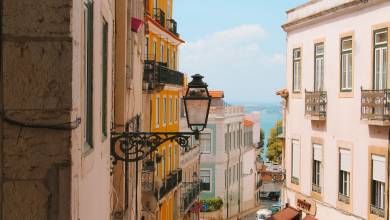 Signature Portugal | Among the Whitewashed Hills