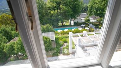 Signature South Africa | Winelands & Wild Shores