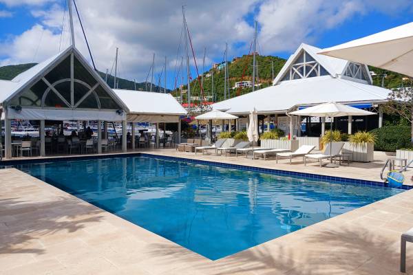 The-Moorings-Yacht-Club-Pool-Restaurant-4