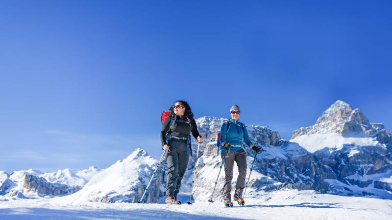 Snowshoeing in the Dolomites – Premium Adventure