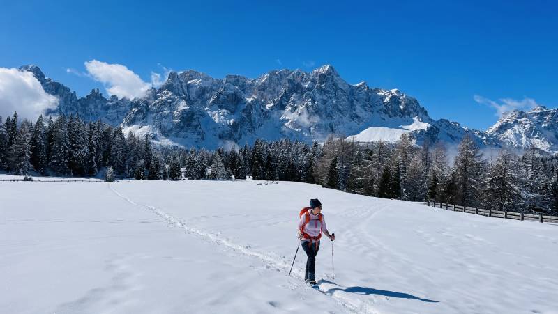 Snowshoeing in the Dolomites – Premium Adventure