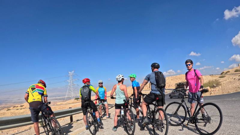 Petra & Wadi Rum by Bike