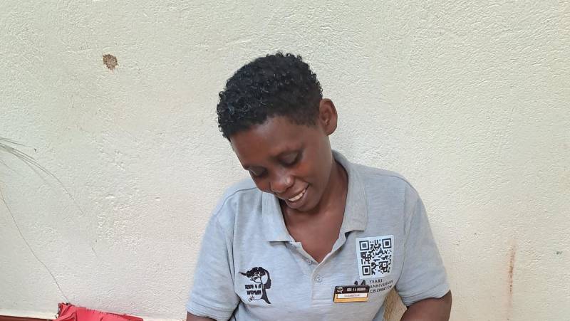 Chimps & Gorillas of Uganda