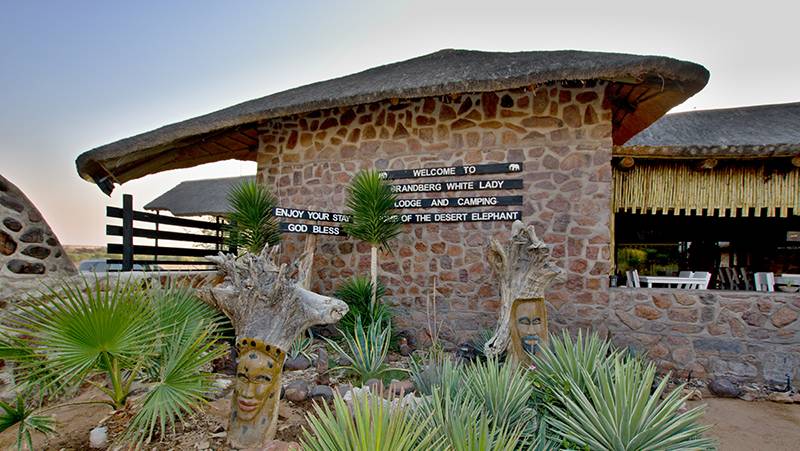 Cape Town to Victoria Falls – Hotel/Lodge