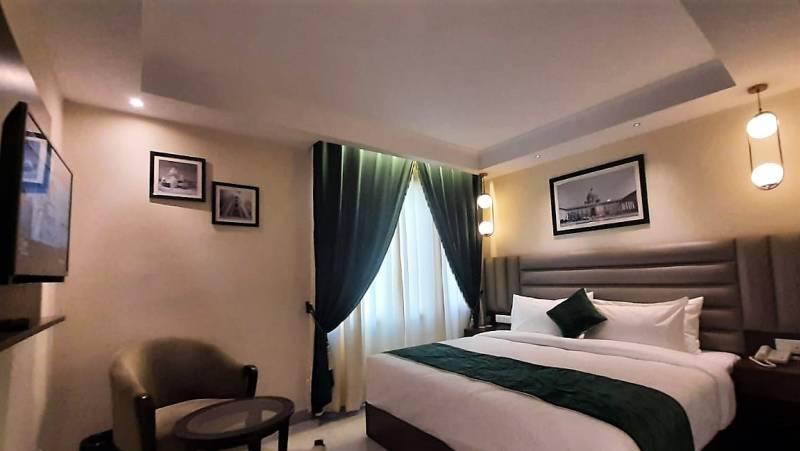 Peaks of Ladakh Trek