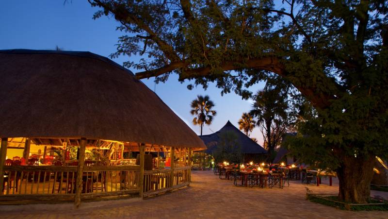 Botswana & Zimbabwe Lodge Safari