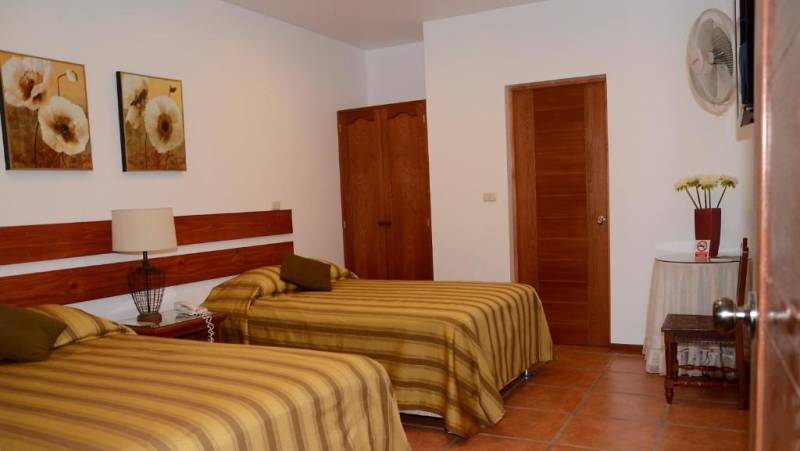 Oro Viejo Hotel