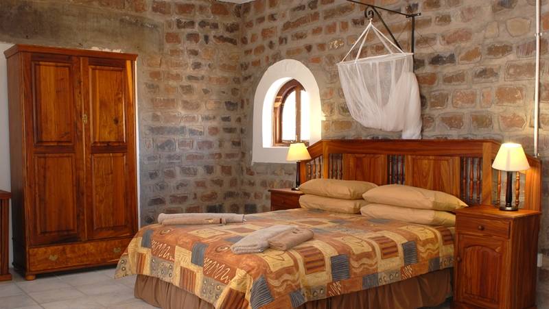 Cape Town to Victoria Falls – Hotel/Lodge