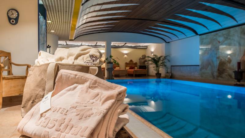 Classic Dolomites Hikes – Premium Adventure