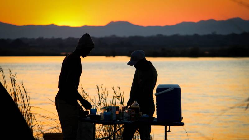 Zambezi Canoe Safari