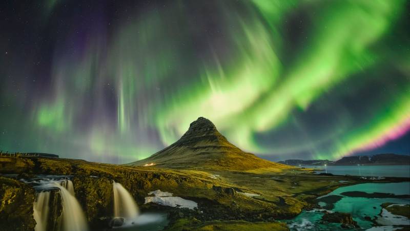 Iceland Northern Lights