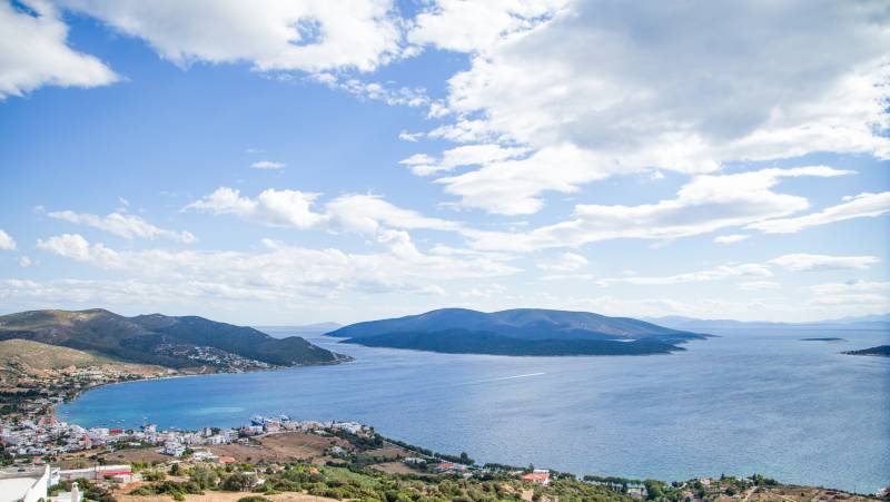 Walking the Mountains & Villages of Evia
