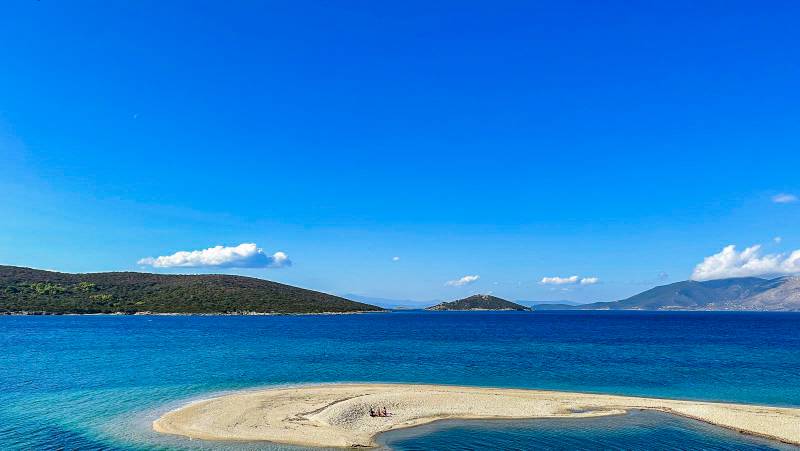 Walking the Mountains & Villages of Evia