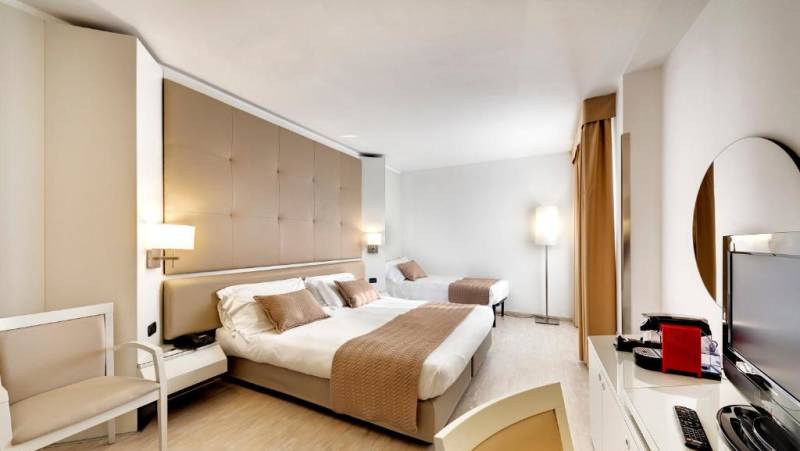 Hotel Mediterraneo