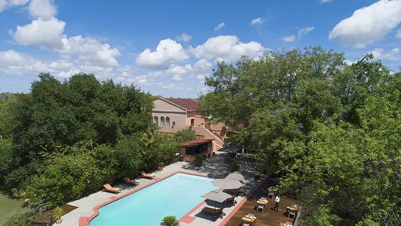 Botswana & Namibia: Delta & Dunes