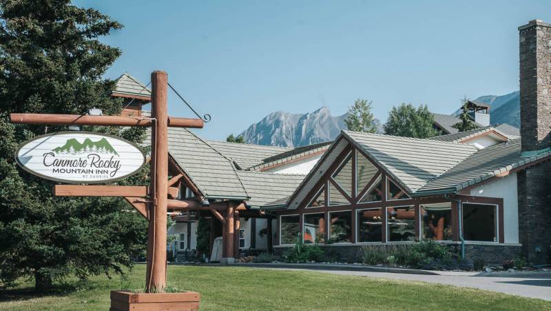 Canmore Rocky Mountain Inn