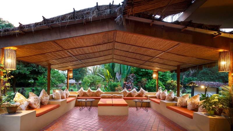 Annapurna to Chitwan: Walks & Wildlife