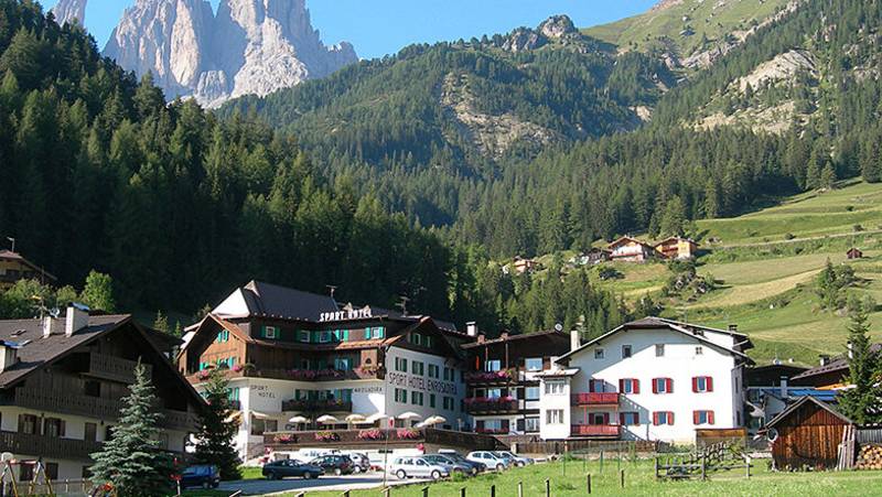 Hiking the Dolomites
