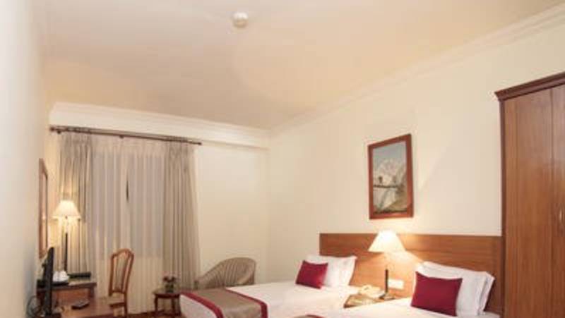 Manaslu Circuit Trek