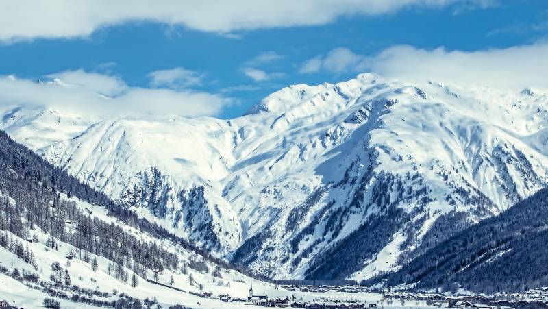Cross-country Skiing in Kandersteg