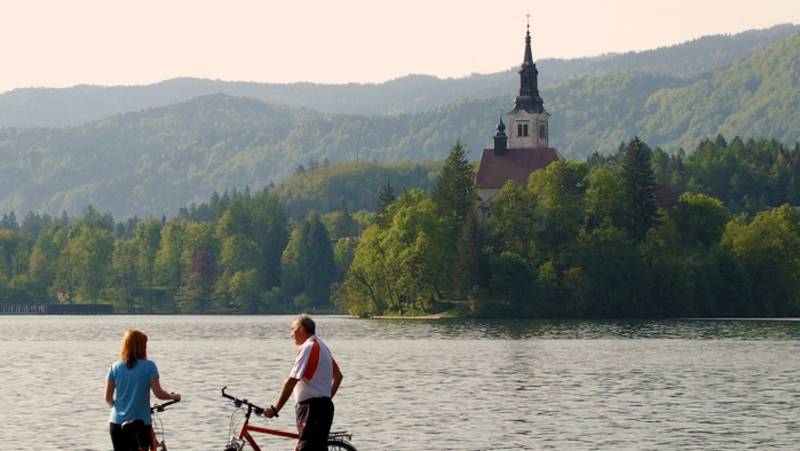 Cycling in Lake Bled