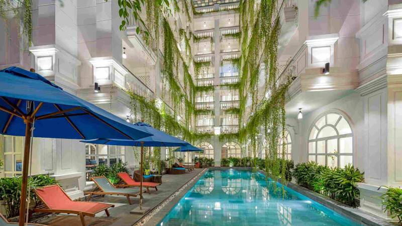 Vietnam & Angkor – Premium Adventure